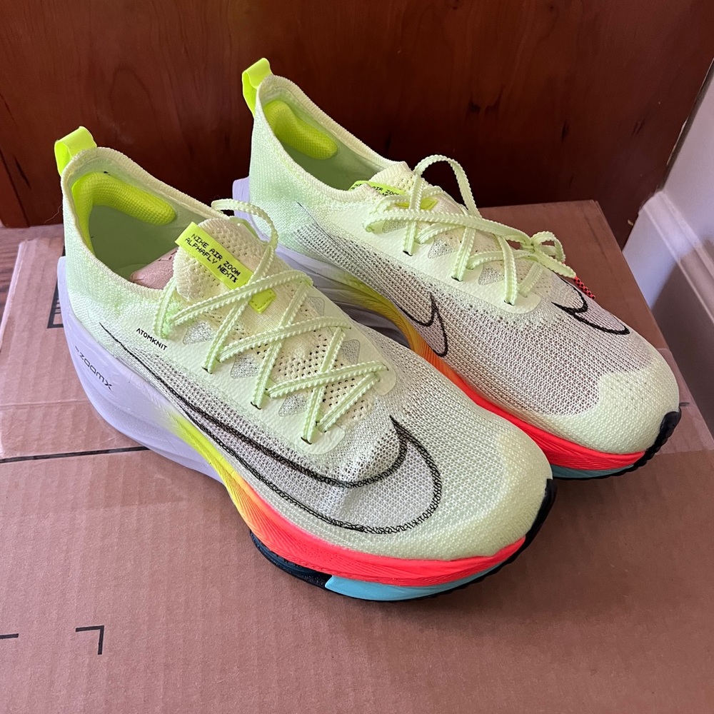 Nike Air Zoom Alpha Fly - Size 9